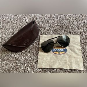 Fossil glasses and case